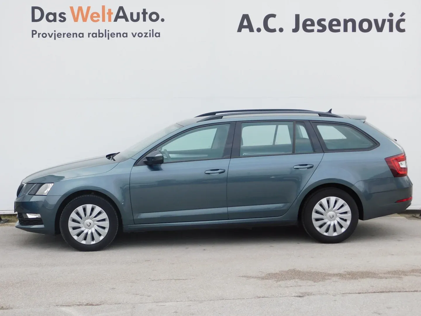 11176 škoda octavia combi ambition 1.6 tdi - slika 6