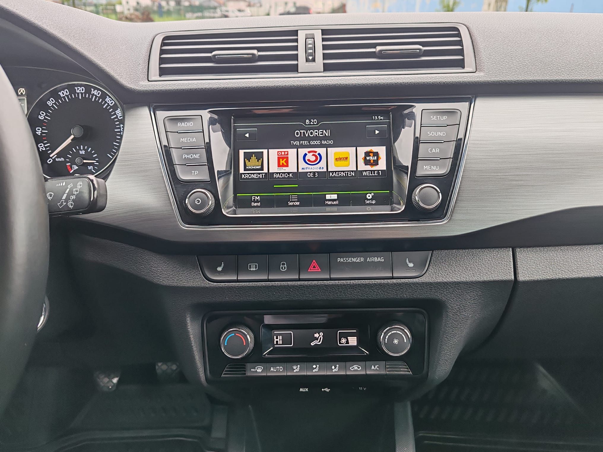škoda fabia combi 1,4 tdi , 2015 g. 179000 - slika 14