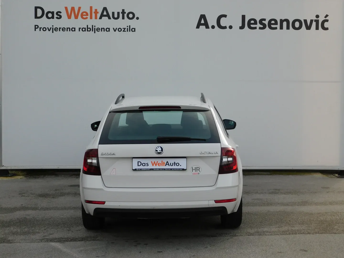 06021 škoda octavia combi style 1.6 tdi - slika 5