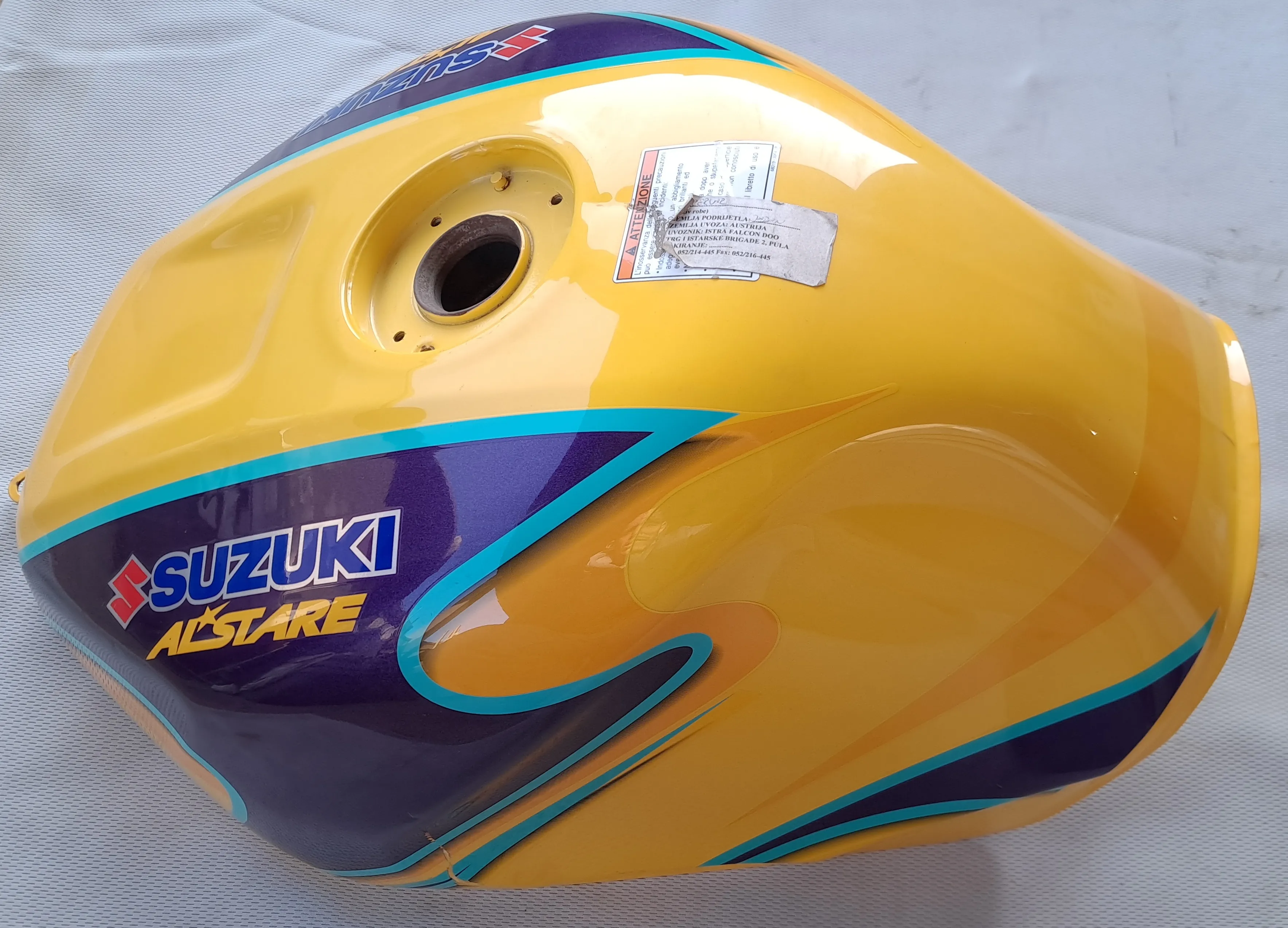 suzuki alstare - rezervoar - slika 3