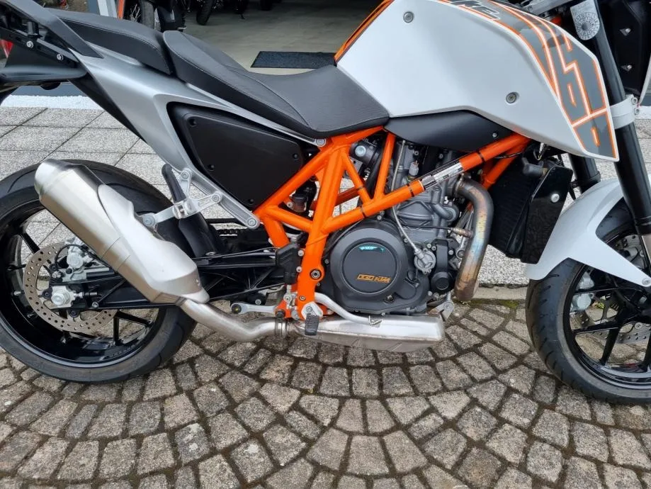 ktm duke 690 abs, a2 kategorija, 2014 god. - slika 9