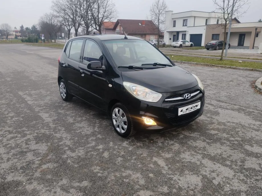 hyundai i10 1,1 2011godina,140 000 km, kartice do 36 rata - slika 3
