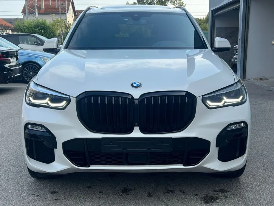bmw x5 xdrive30d m-paket - slika 2