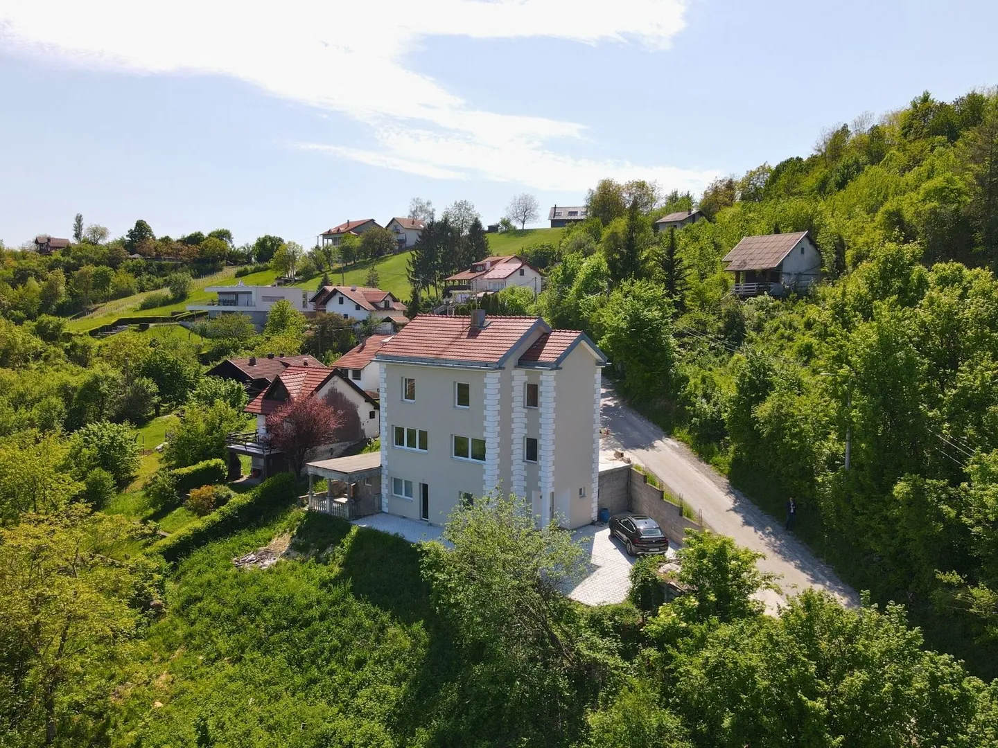 kuća s dva stana u svetoj nedelji - slika 2