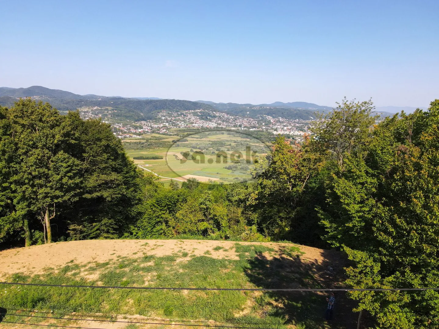 gradilište s panoramskim pogledom - slika 3