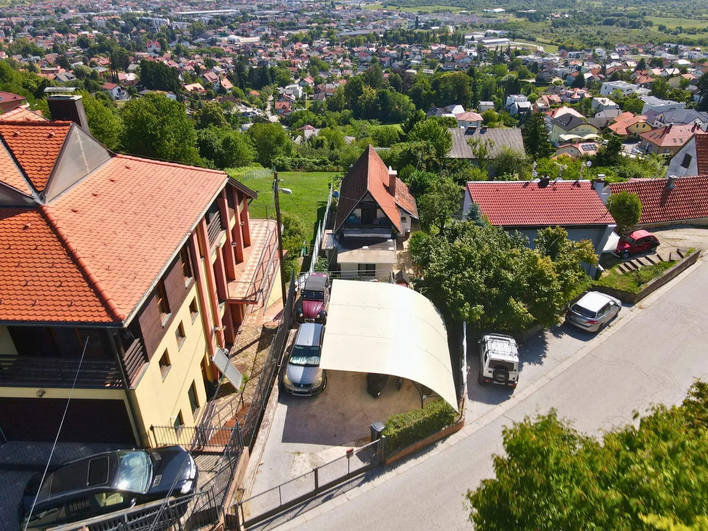 kuća na anindolu s očaravajućim pogledom - slika 2