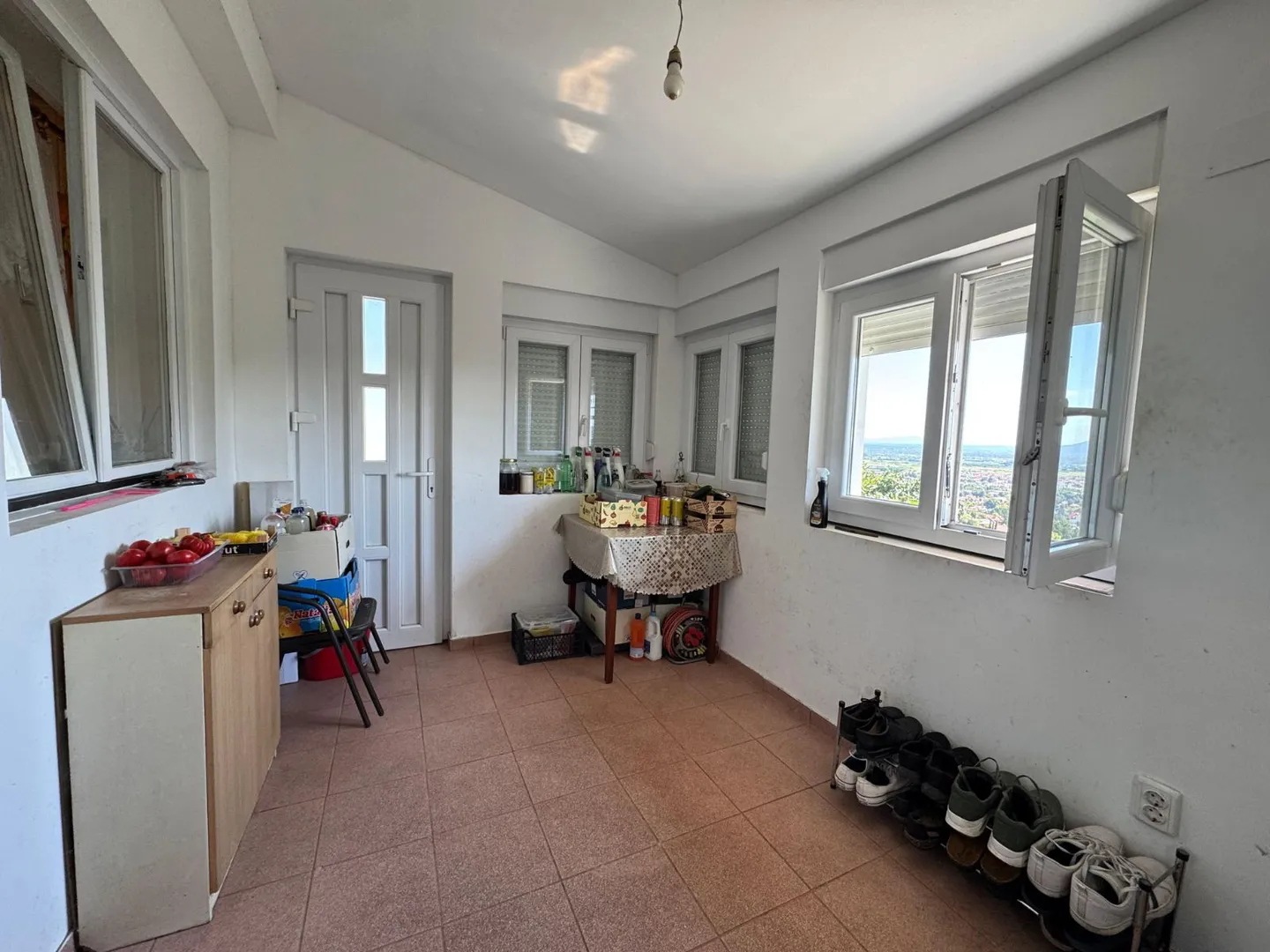 kuća na anindolu s očaravajućim pogledom - slika 10