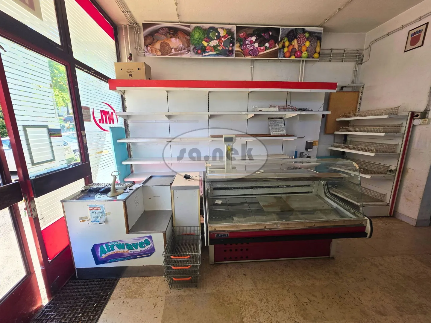 trgovina u bregani - slika 2