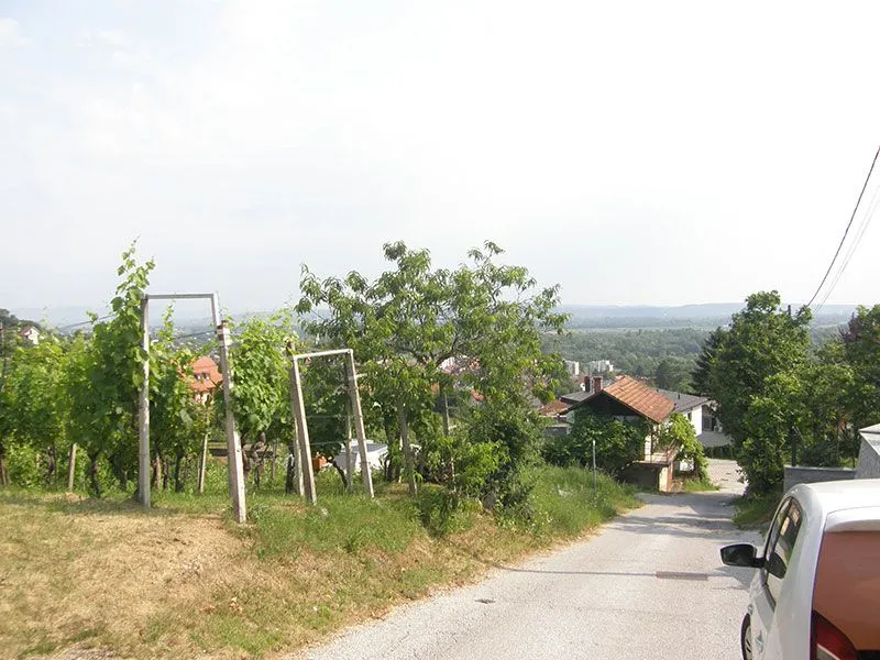 zemljište na jelenščaku - samobor - slika 4
