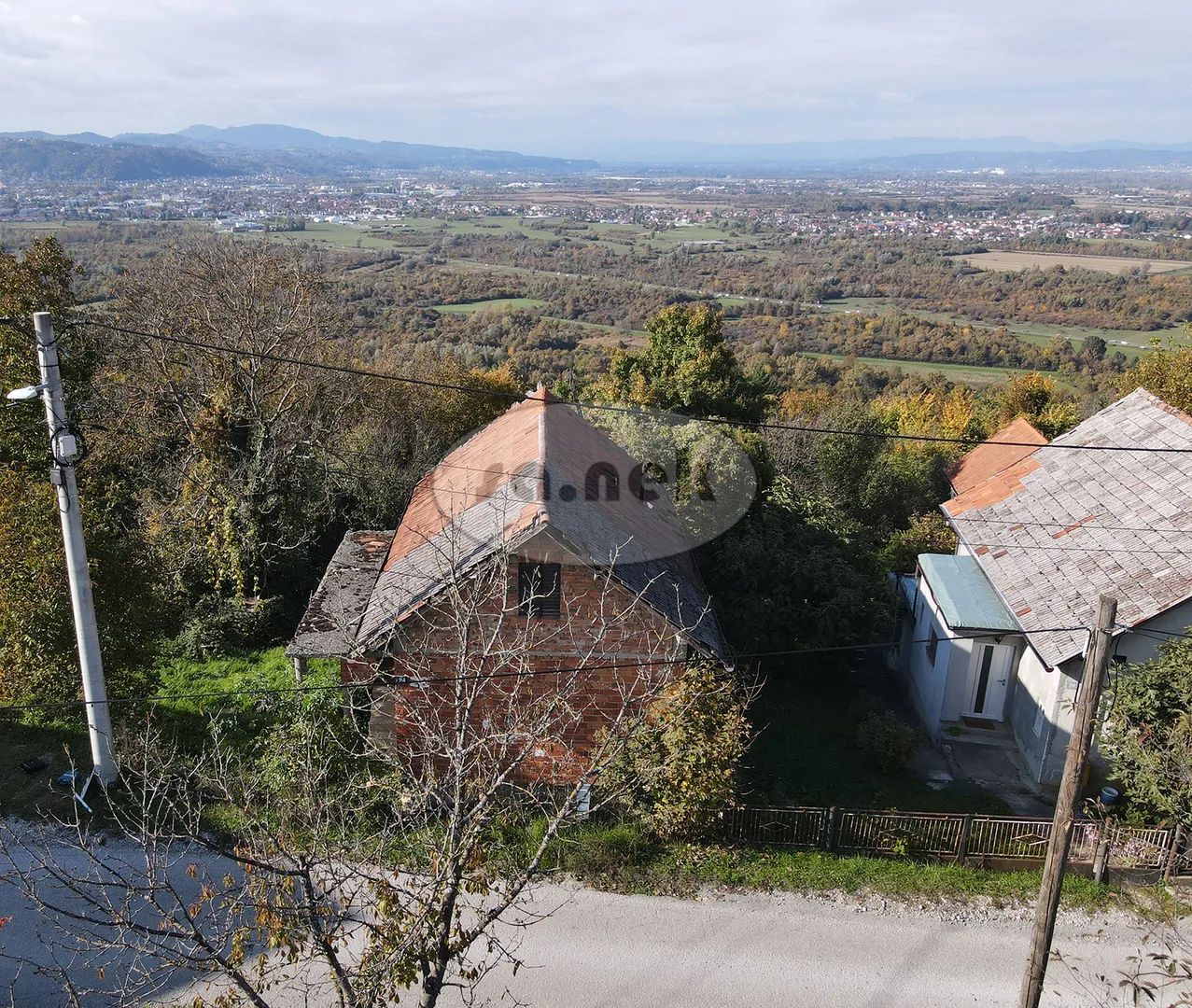 gradilište s pogledom na svetonedeljskom bregu - slika 2