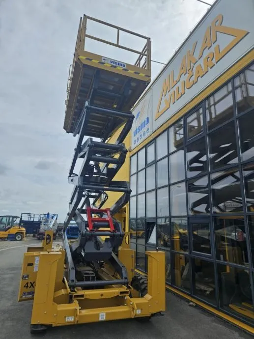 samohodna podizna platforma xcmg sa pogonom 4x4, visina 18 m - prodaja - slika 6