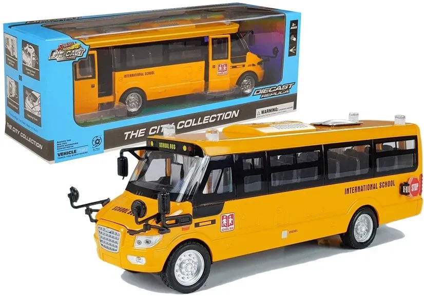 Metalni školski autobus na navijanje - Pribislavec