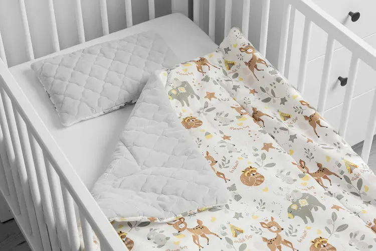 komplet za dječji krevetić plush poplun jastuk šumske životinje - slika 7