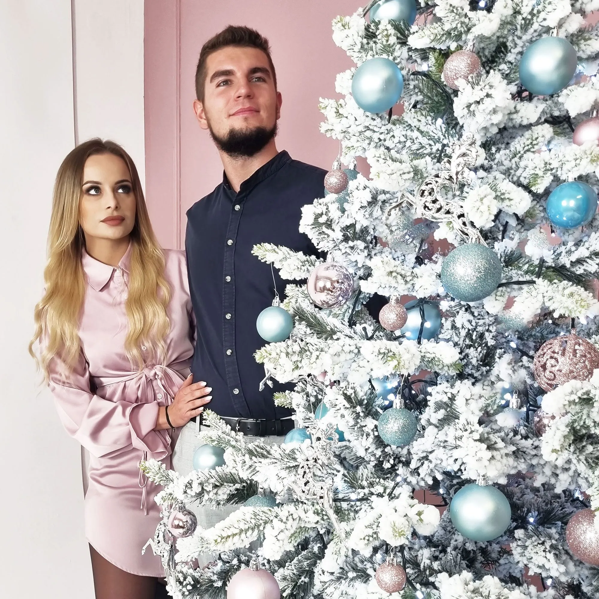 božićne kuglice 4 / 5 / 6 cm – set 30 komada nijanse roze - slika 3