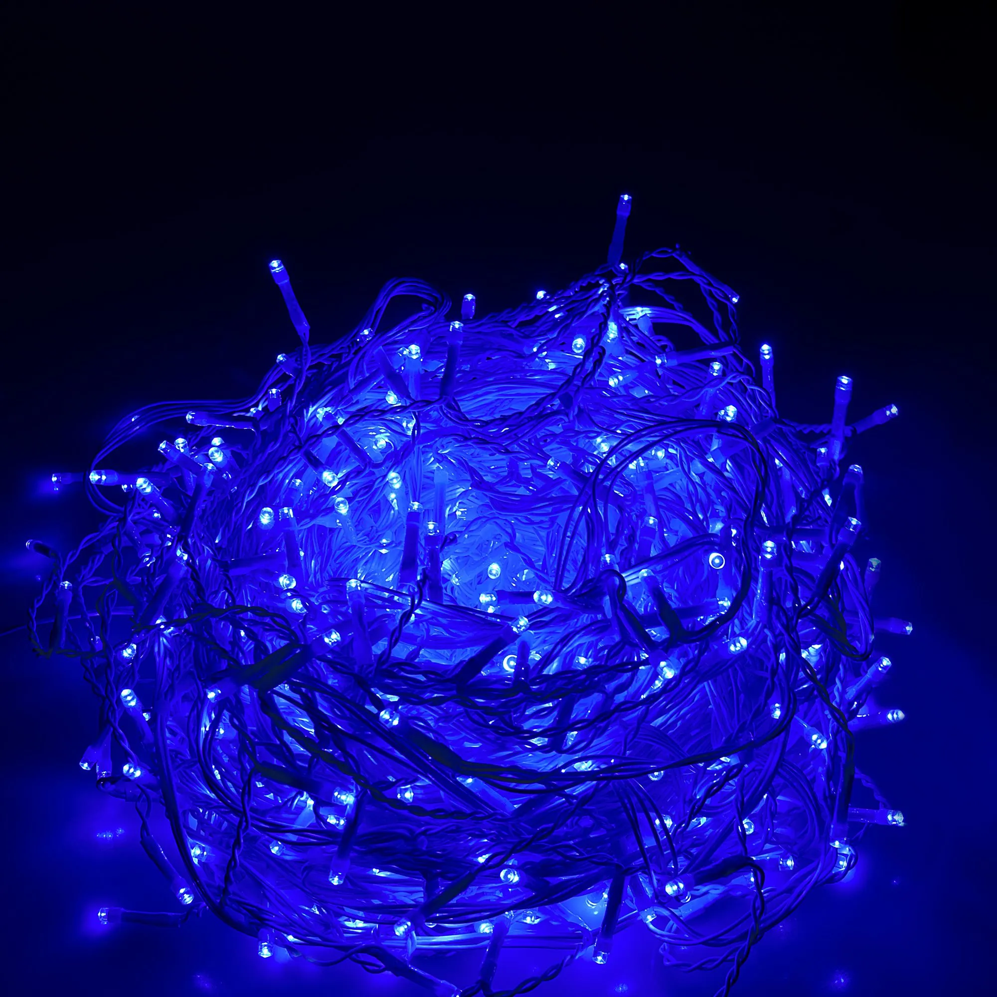 svjetlosna zavjesa u obliku ledenih siga s 500 led lampica - slika 6