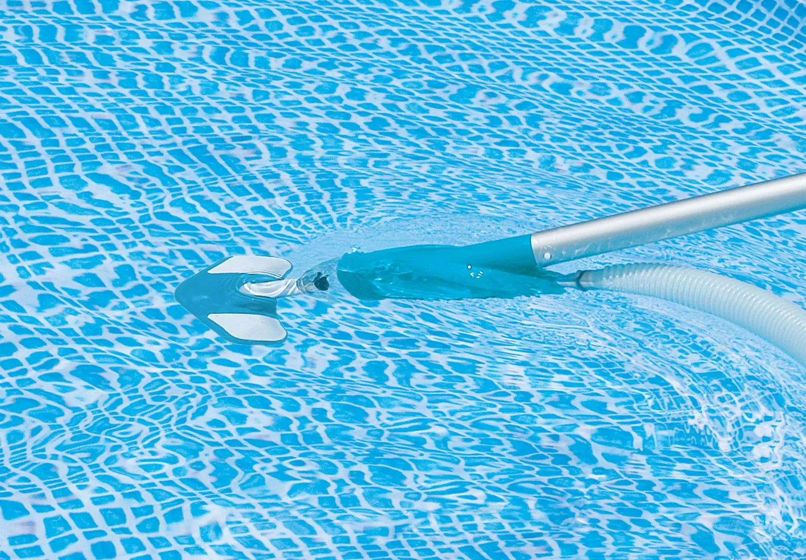 set za čišćenje bazena, vodeni usisivač - četkasta mrežica intex 28003 - slika 9