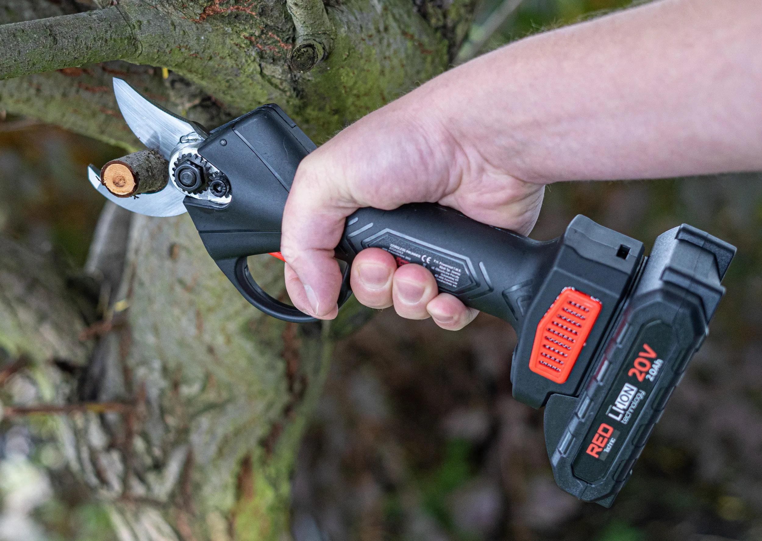 akumulatorske vrtne škare 20 v rtsa0063 – 30 mm - slika 3