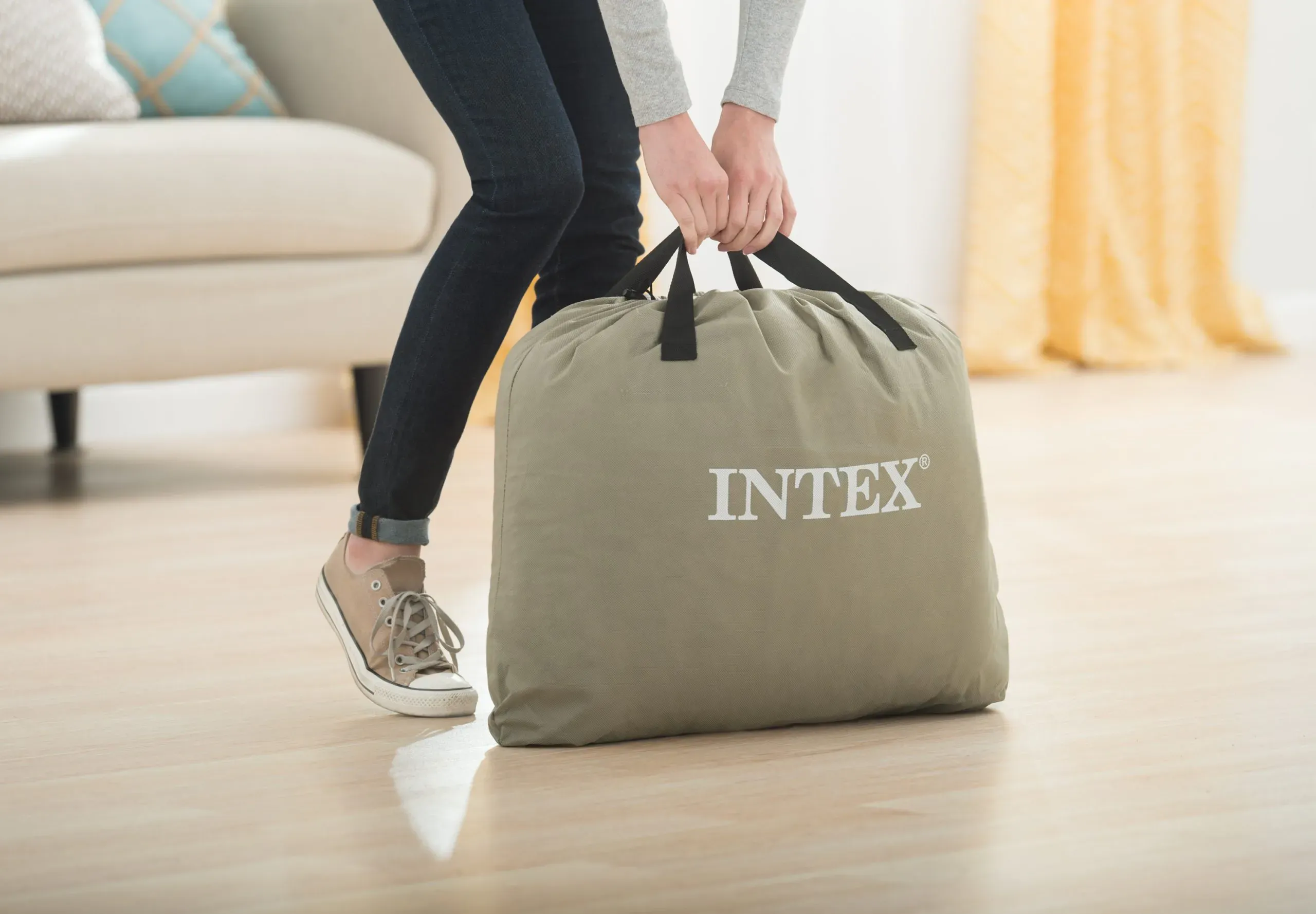 intex veliki madrac na napuhavanje s električnom pumpom 203 x 152cm sivi - slika 5