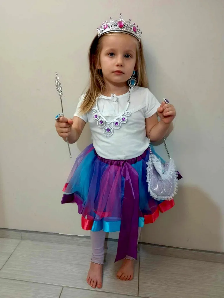 kostim princeza s krunom i torbicom 9 elemenata - slika 10