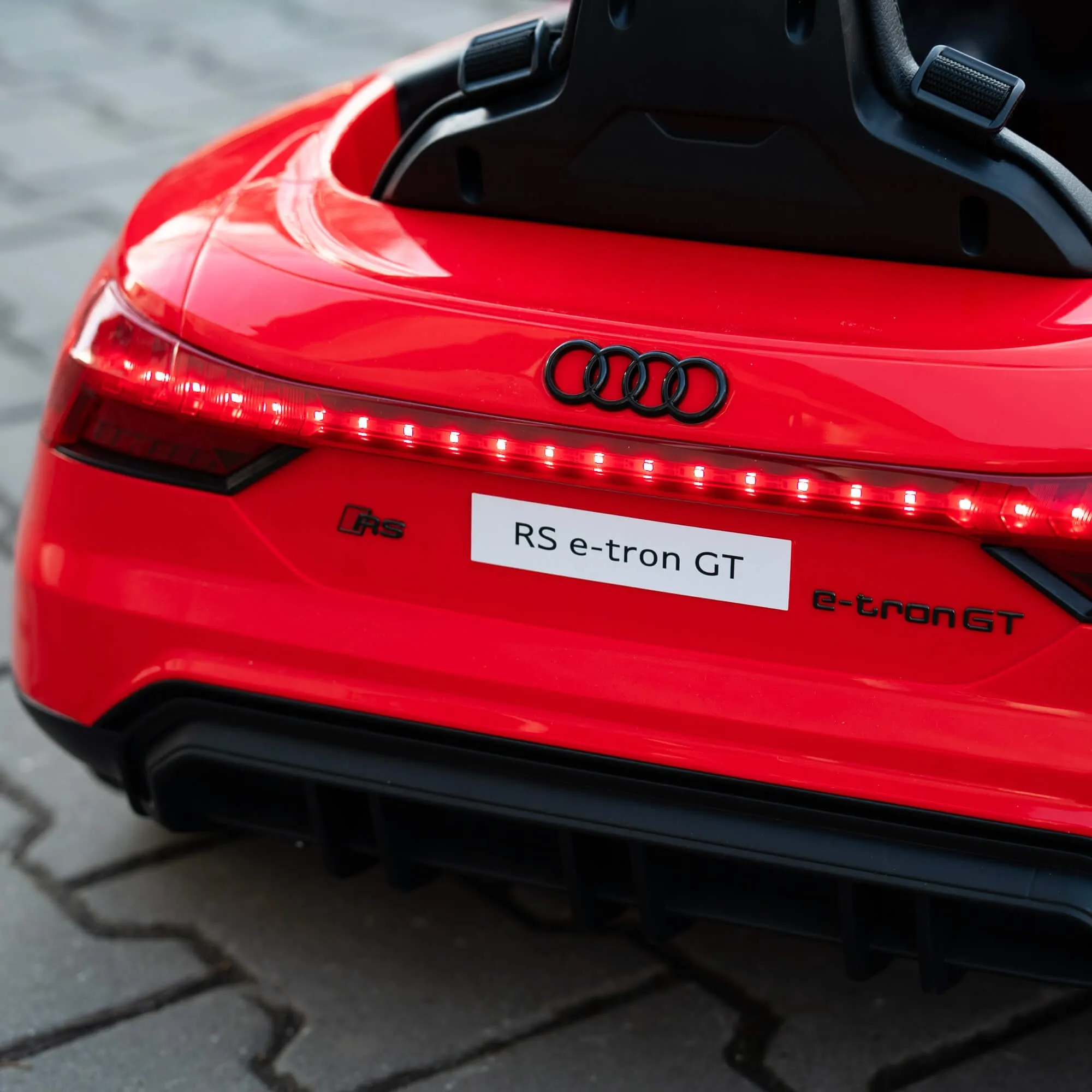 dječji automobil na akumulator audi, crveni 103 x 58 x 41 cm - slika 9