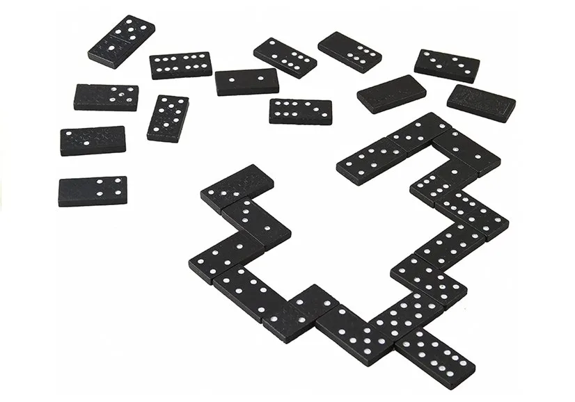 domino u drvenoj kutiji 28kom. 2-4 igrača - slika 6