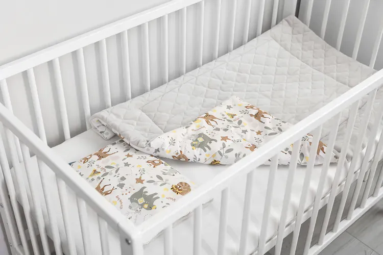 komplet za dječji krevetić plush poplun jastuk šumske životinje - slika 8