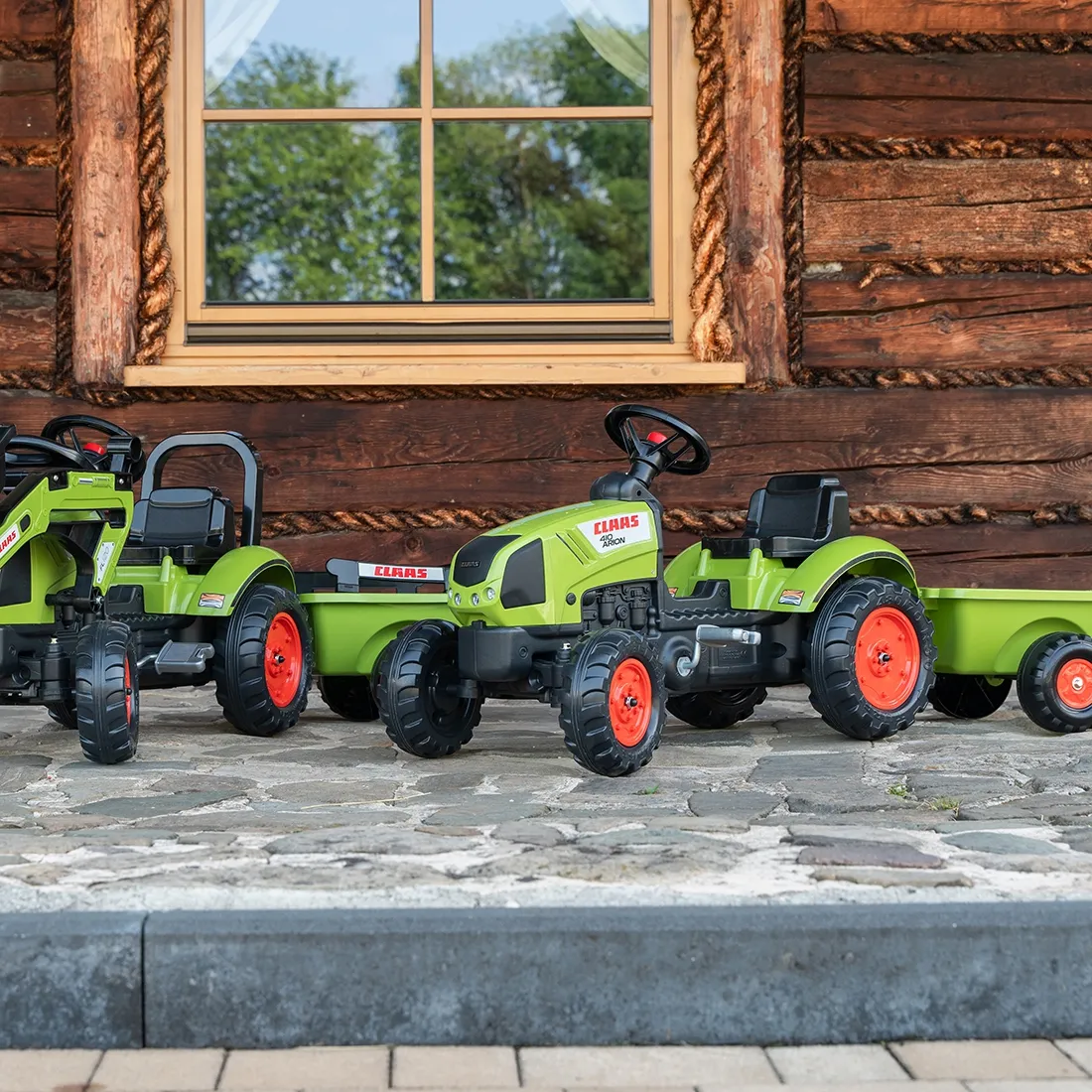 falk claas zeleni traktor sa pedalama i prikolicom +truba 2 godine. - slika 3