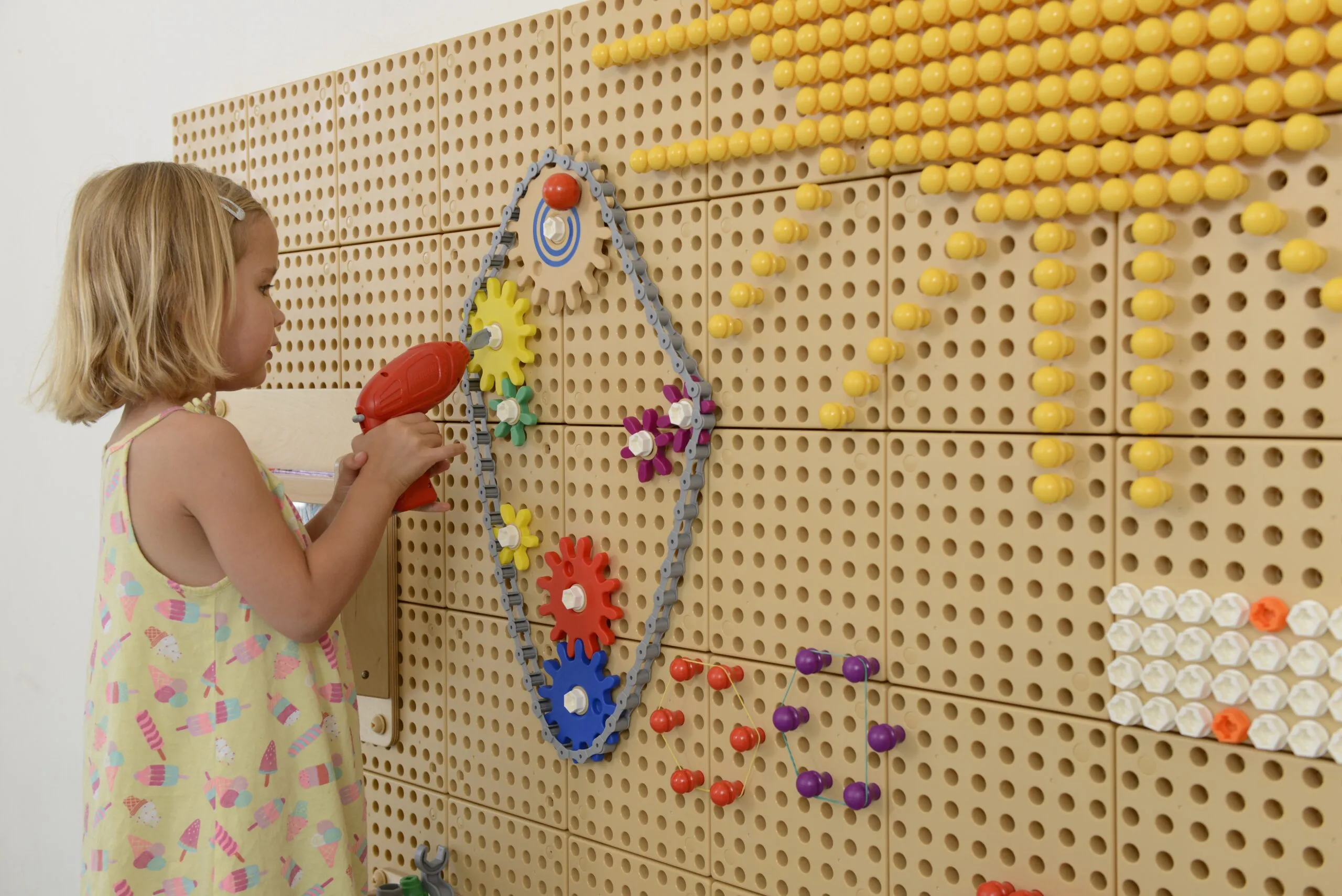 masterkidz set šarenih zupčanika - izgradi svoj mehanizam - slika 8