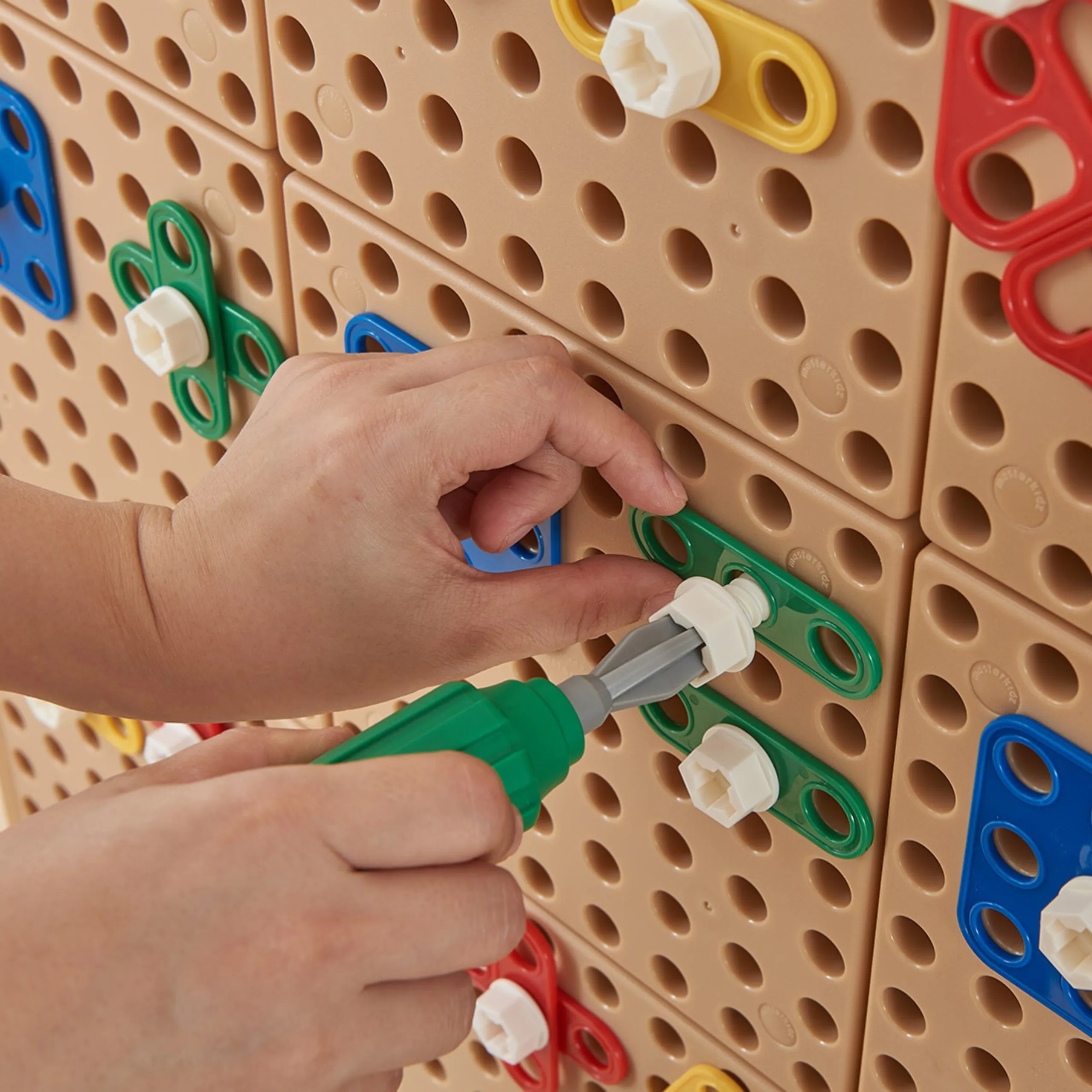 masterkidz set geometrijskih oblika kockica za zidne panele, 260 kom. - slika 4