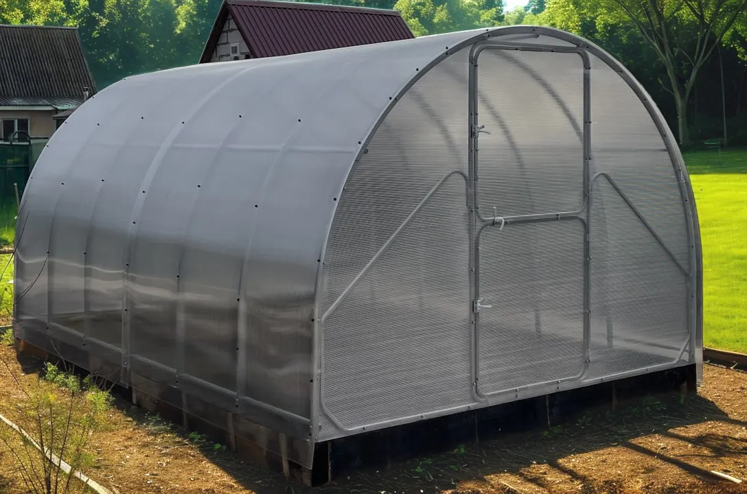 metalni plastenik gaudi 3.14m x 6m, razmak 0,67m, polykarbonat 6mm - slika 5