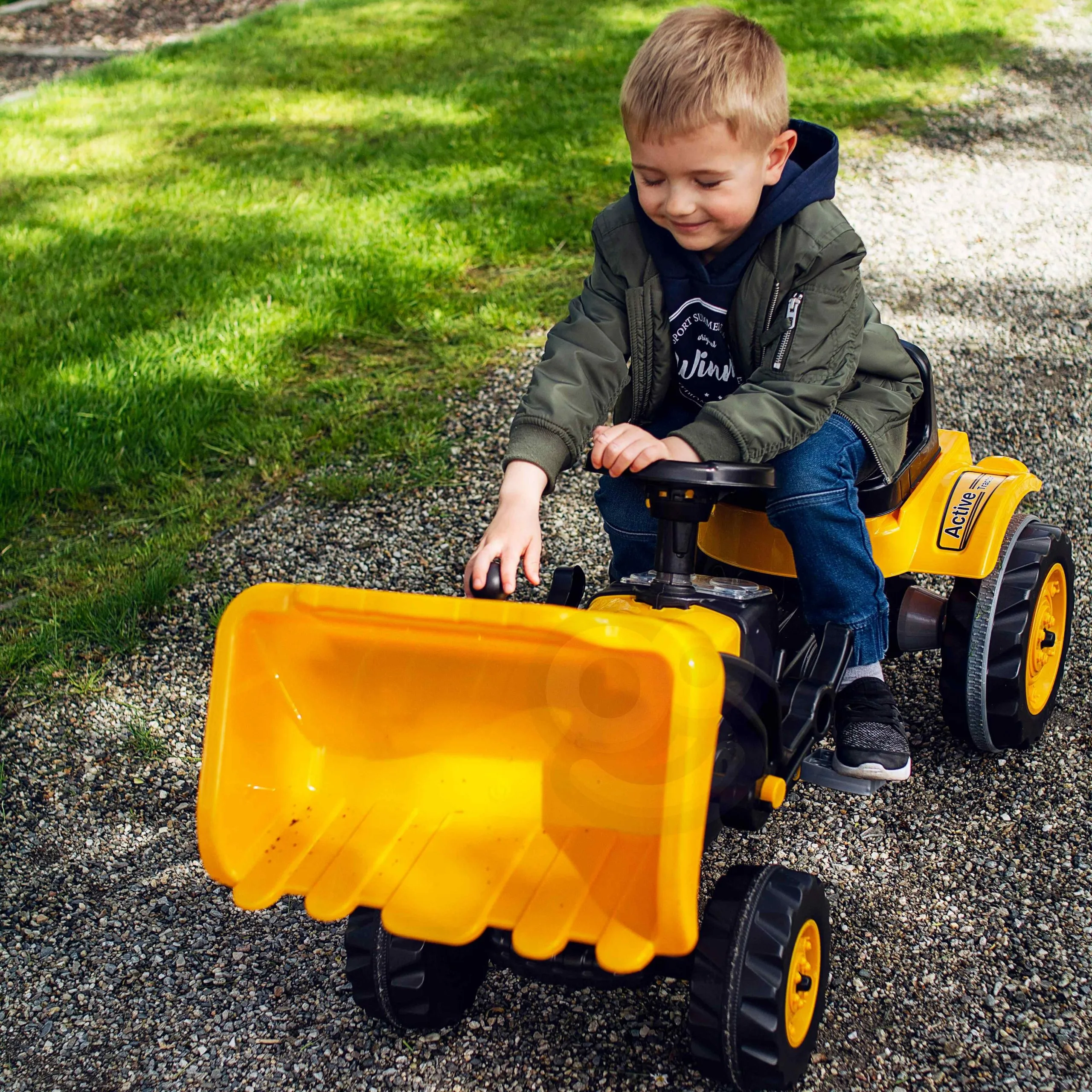 woopie žuti traktor na pedale - slika 4