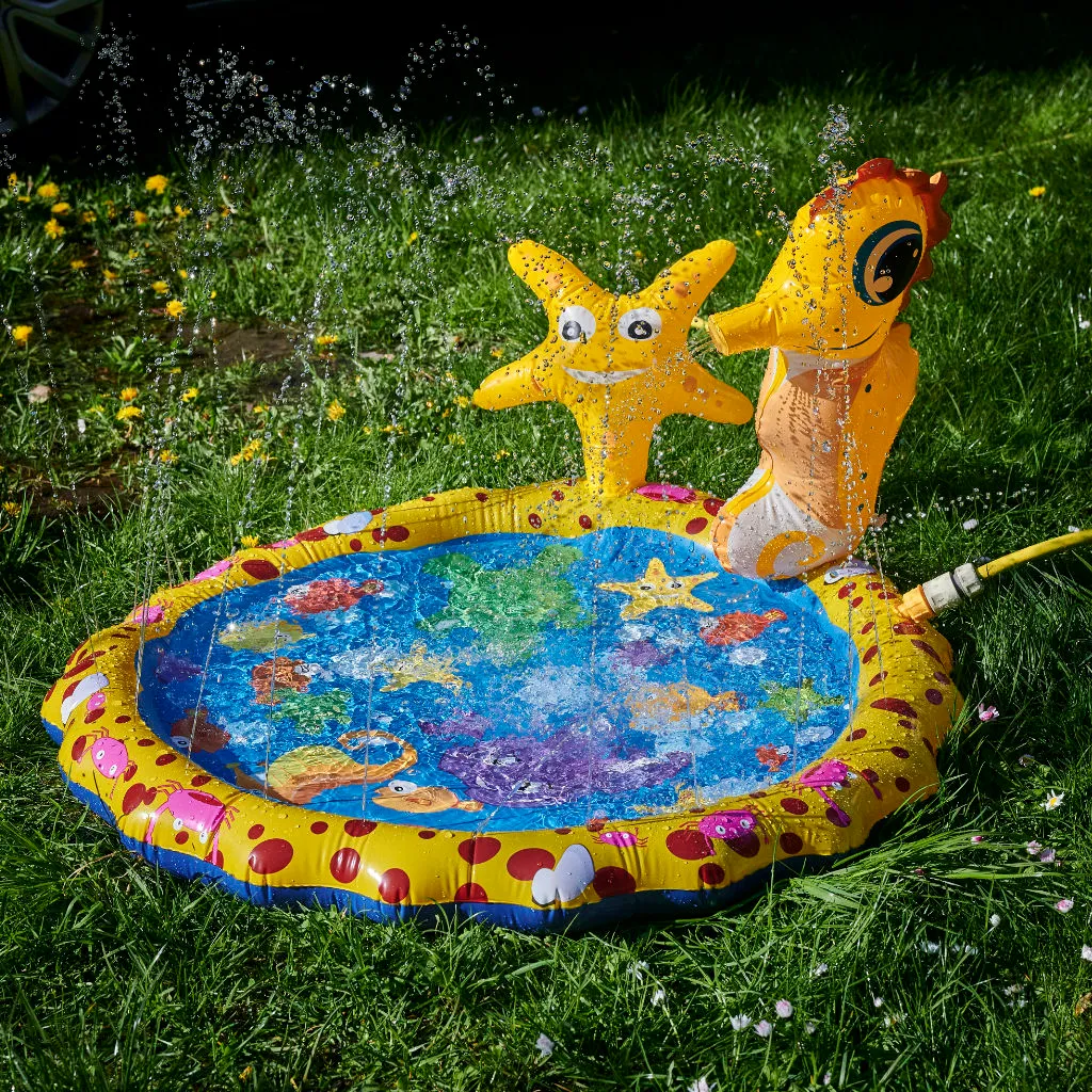 dječja vodena fontana žuta s morskim konjicem i zvijezdom 98×68cm - slika 6