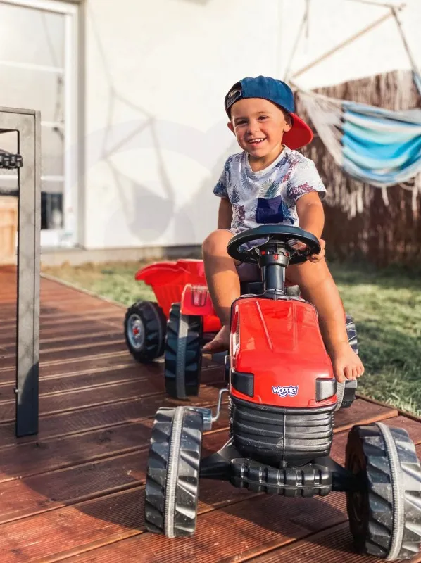 woopie traktor na pedale s prikolicom gotrack maxi - crveni - slika 3
