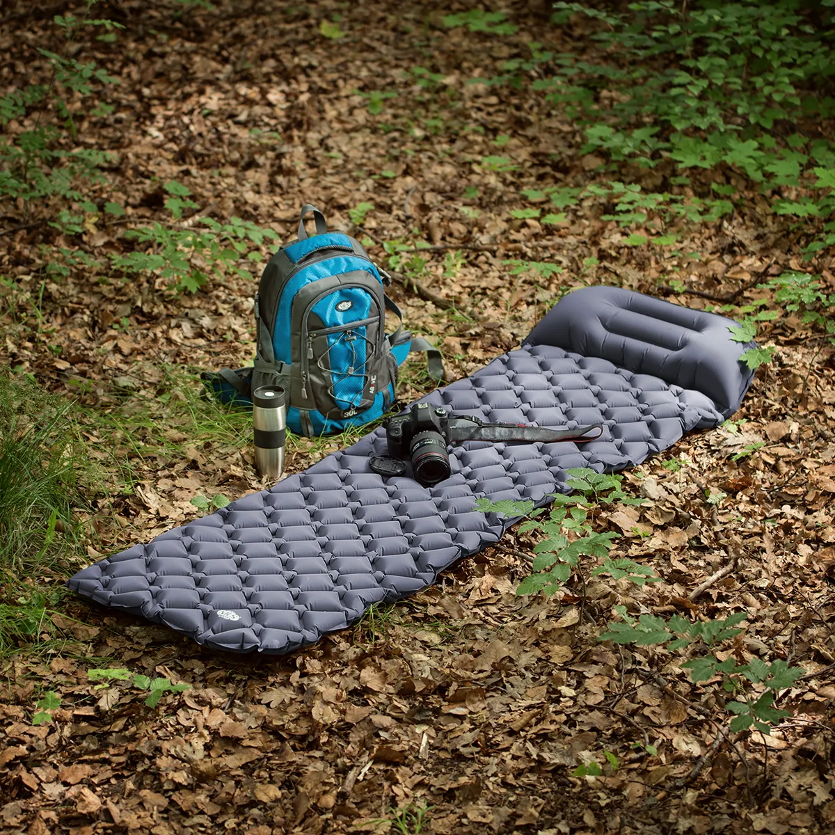 siva turistička prostirka s pumpom nils camp - slika 5
