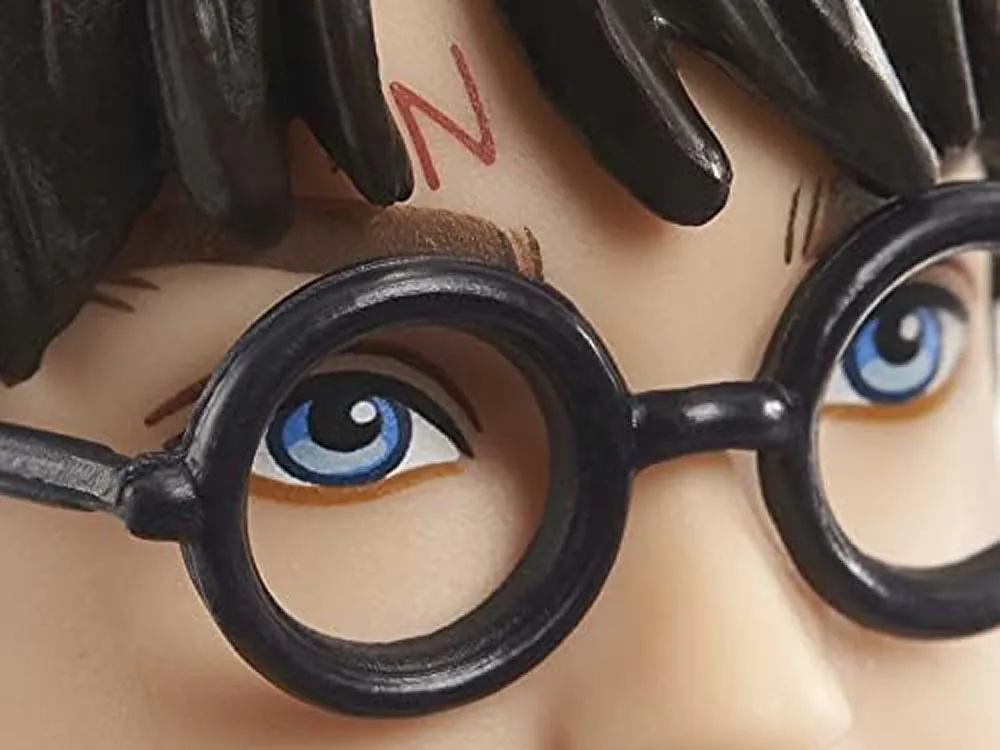 kolekcionarska lutka harry potter sa sovom hedwigom - slika 5