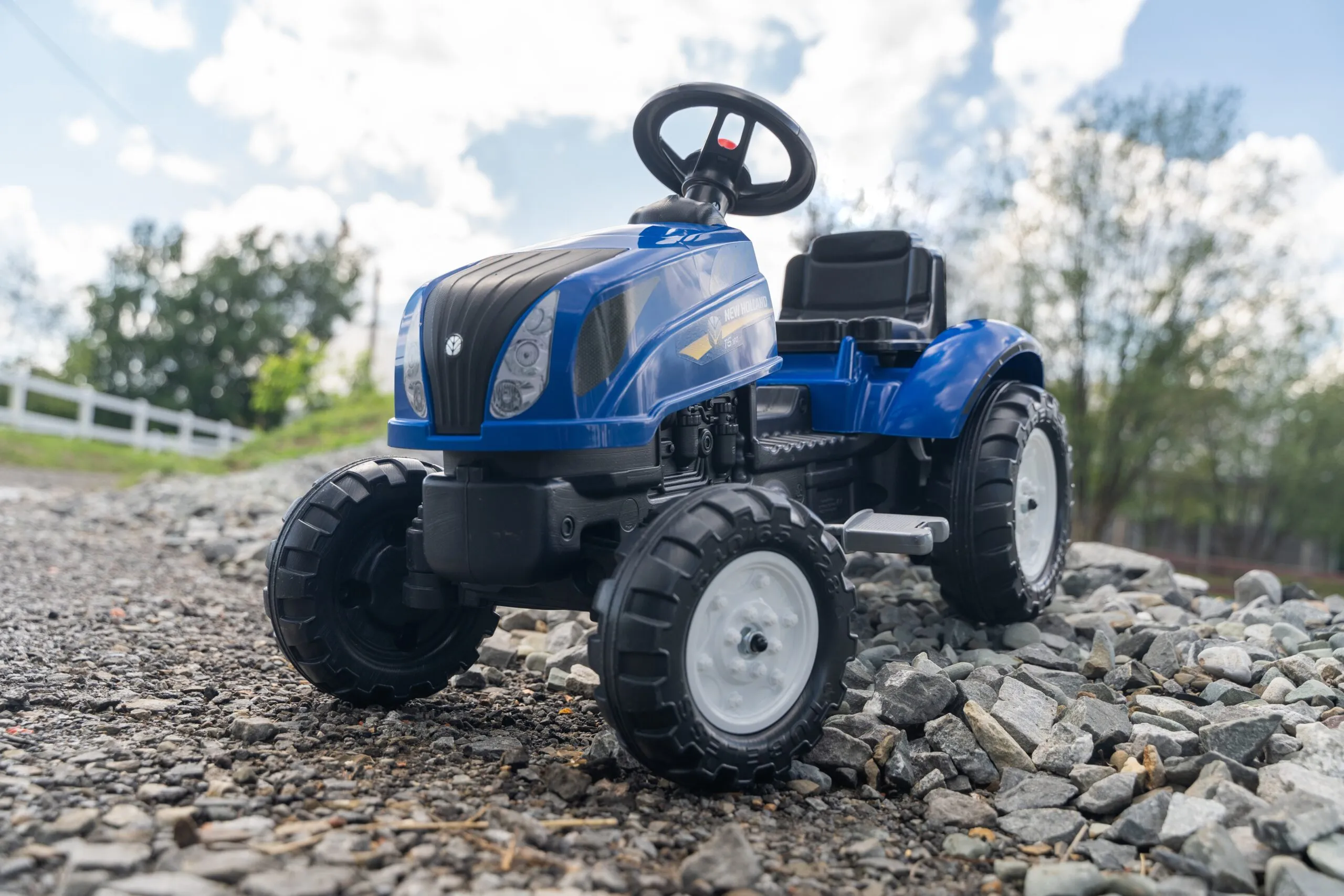 falk traktor na pedale s prikolicom - new holland plavi - slika 3