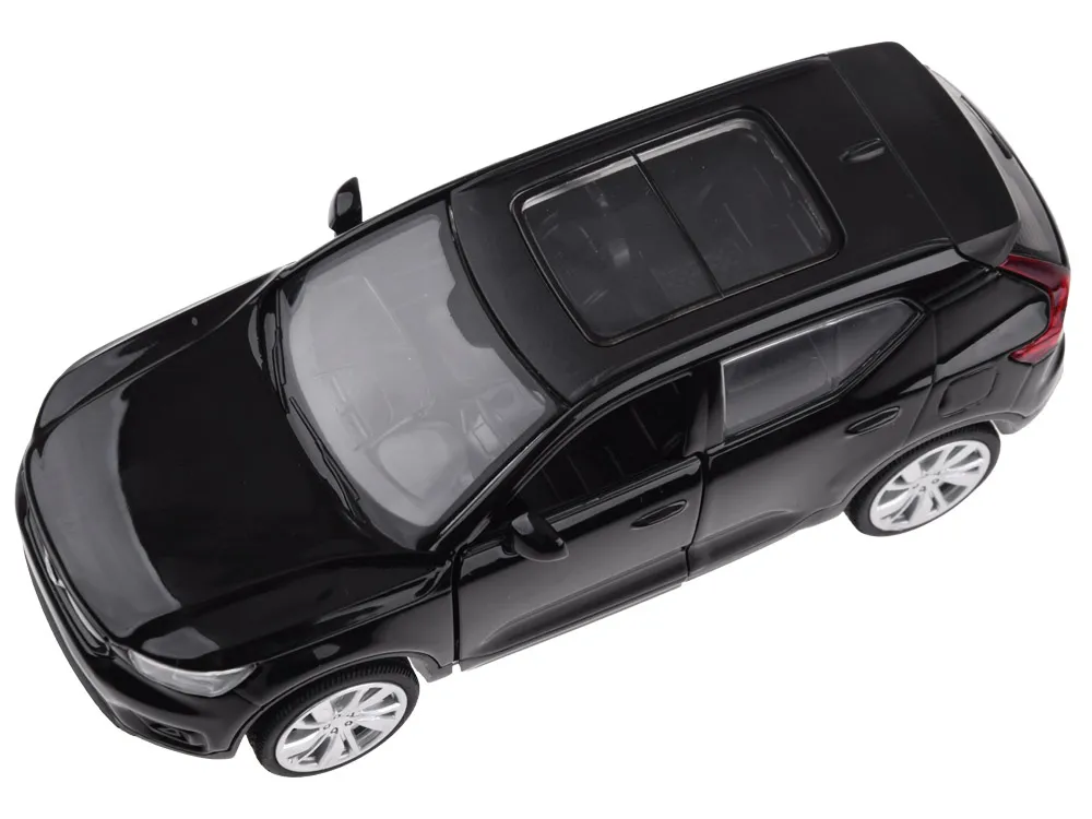 metalni model automobila volvo xc40 crni - slika 7