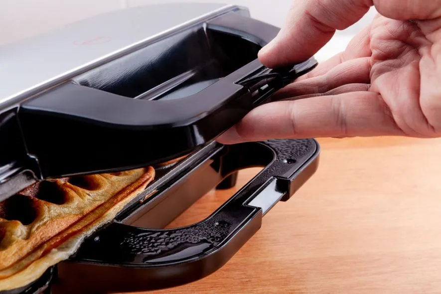 eldom aparat za wafle 1000w - slika 7