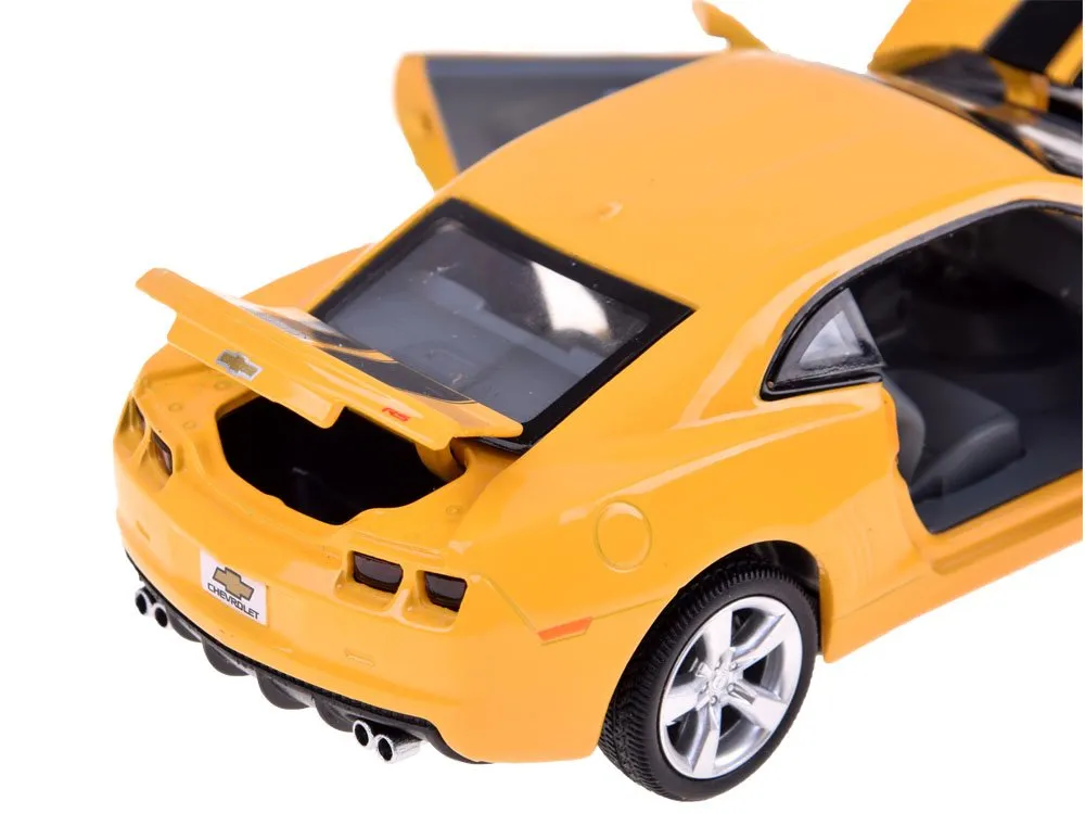 automobil chevrolet camaro ss 1:32 na frikcijski pogon - žuti - slika 7