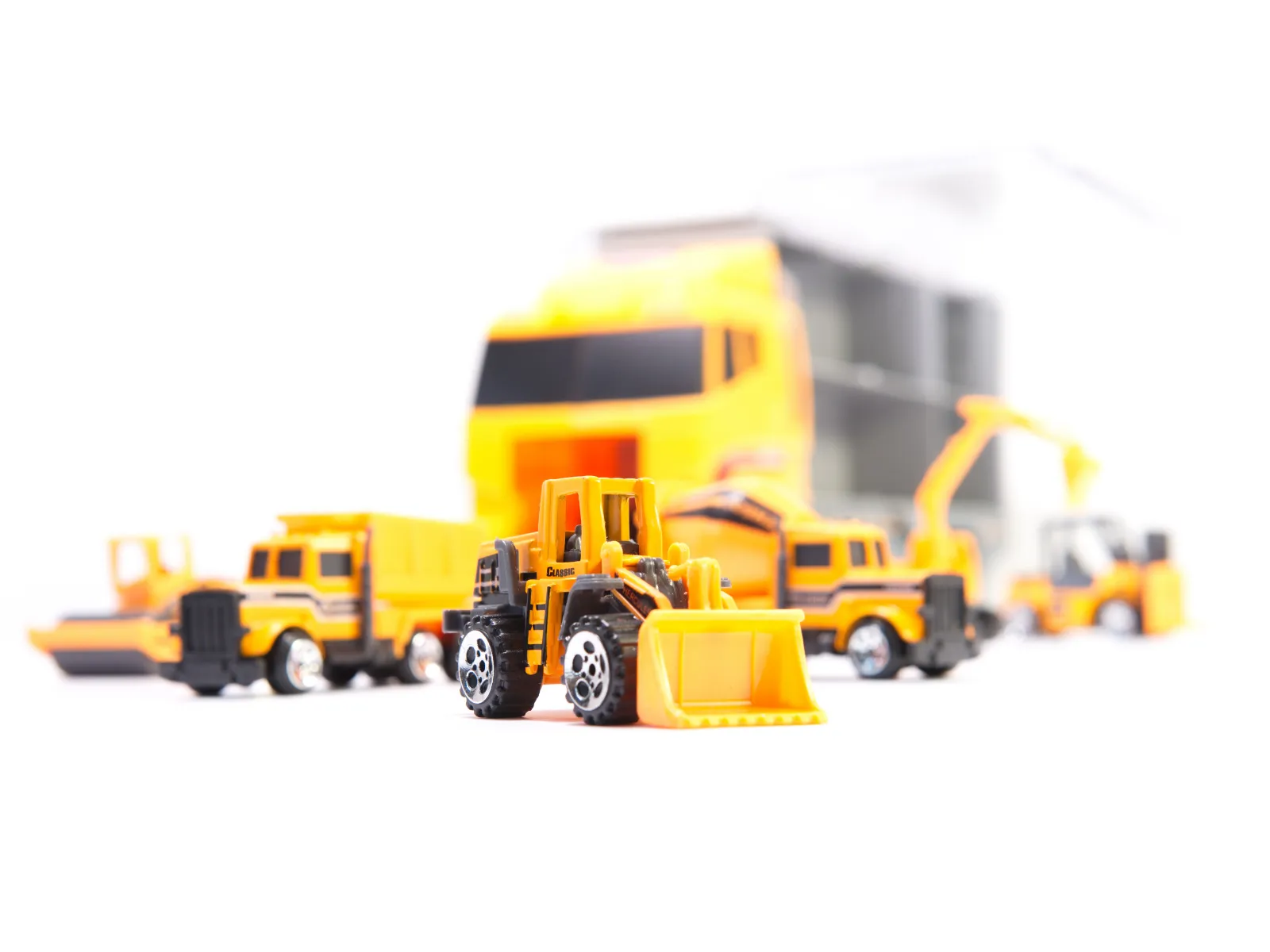 kamion transporter građevinskih strojeva - slika 5