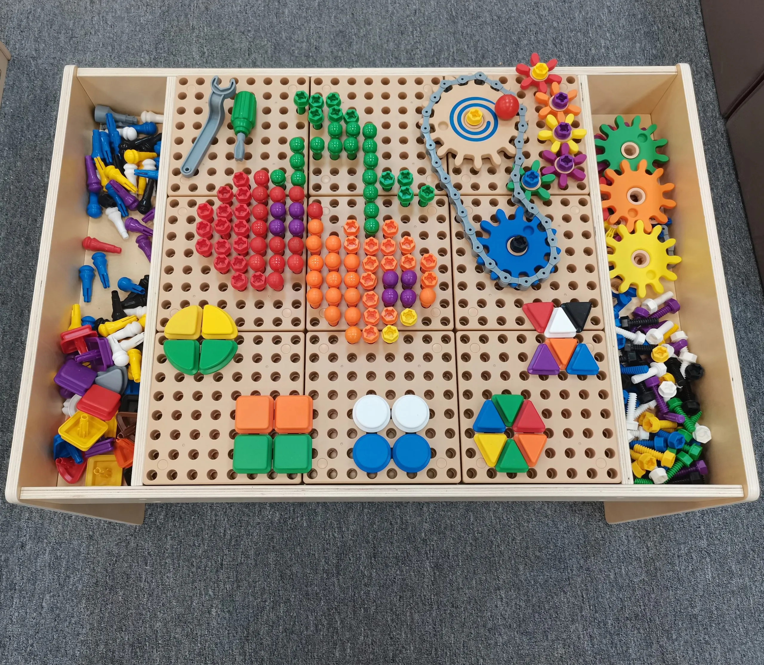 masterkidz drveni edukacijski stol + dodaci - slika 6