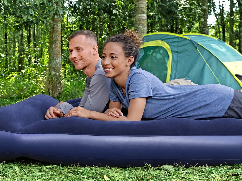 bestway madrac na napuhavanje air mattress queen s nožnom pumpom 67226 203x152cm - slika 8