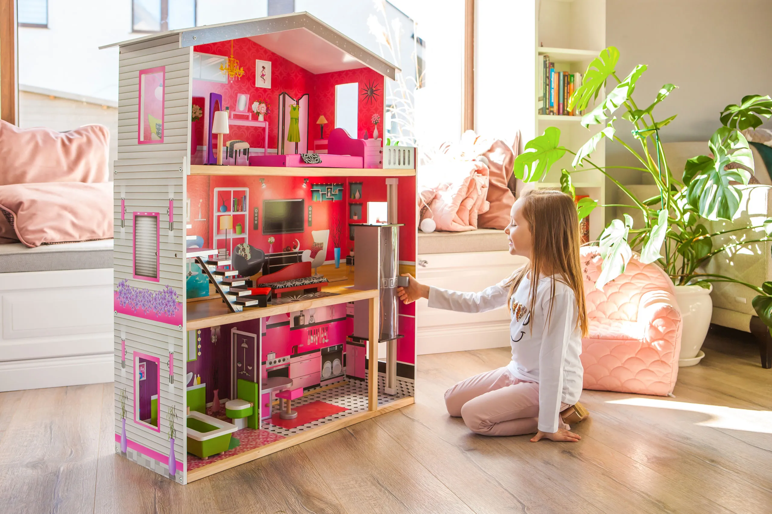 velika drvena kućica za lutke s liftom - malibu residence ecotoys - slika 5