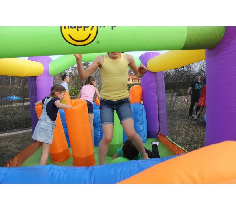 happy hop dvorac na napuhavanje s preprekama - slika 4