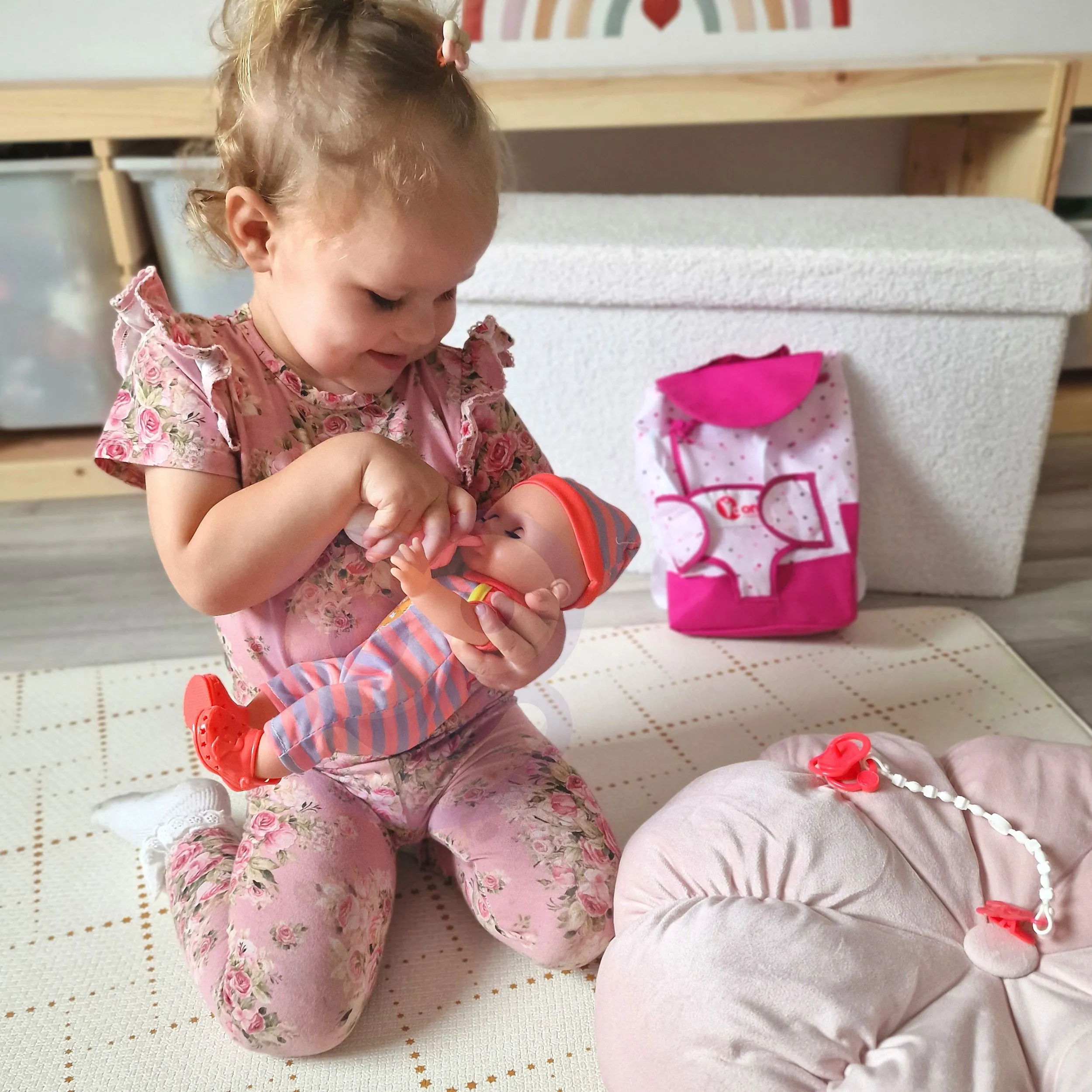 woopie royal lutka beba s opremom, set od 19 komada - slika 4