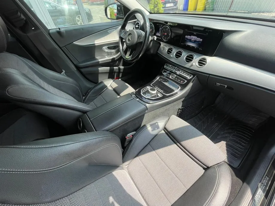 mercedes-benz e-klasa 220 d • 2016.g. • navi • automatik • leasing • - slika 11