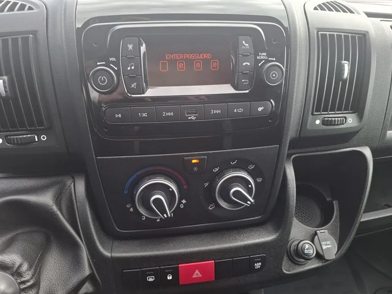 opel movano 2.2 cdti*140ks*klima*tempomat* - slika 12