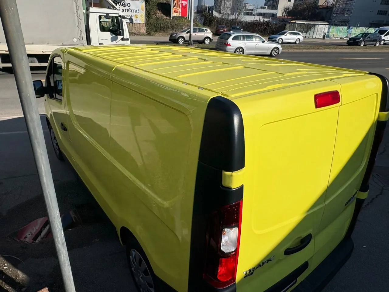 renault trafic furgon 2,0 dci 120 l1h1p1 - slika 6