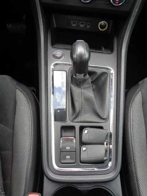 seat ateca 1,6 tdi dsg style; automatik; virtual; r.kamera; navi; led - slika 21