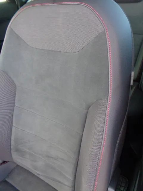 seat ateca 2,0 tdi dsg fr; hr auto; r. kamera; navigacija; alu 18".. - slika 11